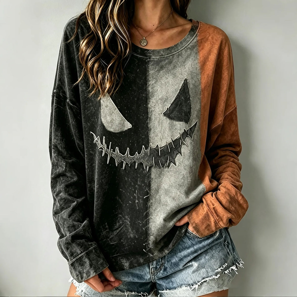 Women's Halloween Scary Face Ghost Color Blocking Art Print Casual Sweatshirt