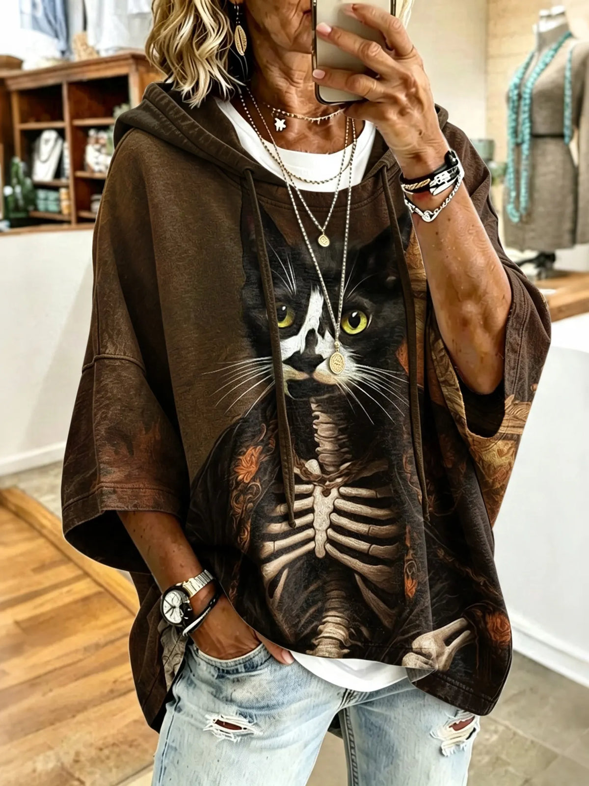 Women's Retro Halloween Cat Skeleton Print Hooded Sweatshirt
