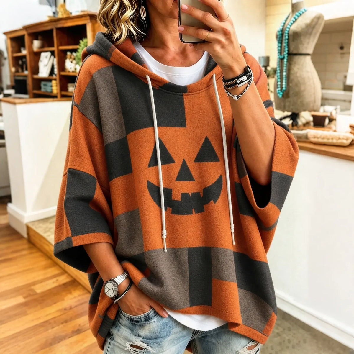 Women's Halloween With Spooky Face Printing Hoodie