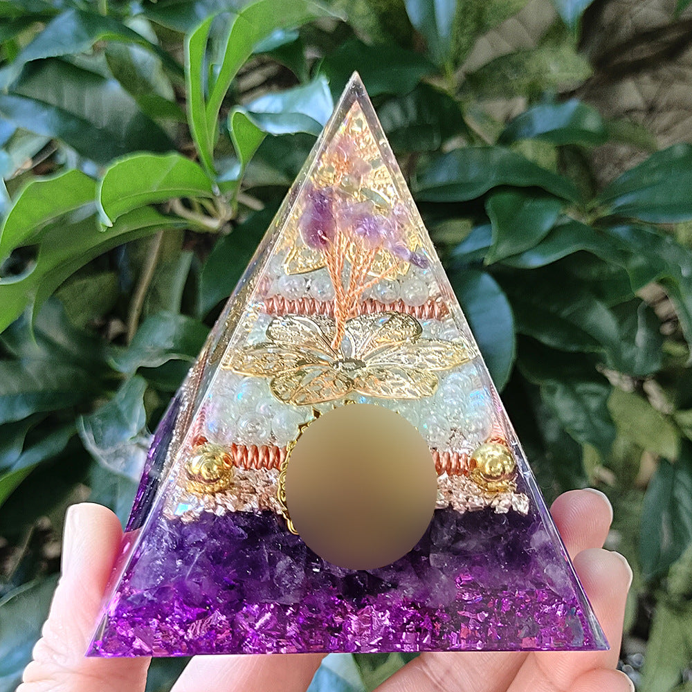 8 cm Orgonite Pyramid Crystal Pebble Gemstone Resin Pyramid Home Desktop Ornament for Meditation Spiritual Decor Gift