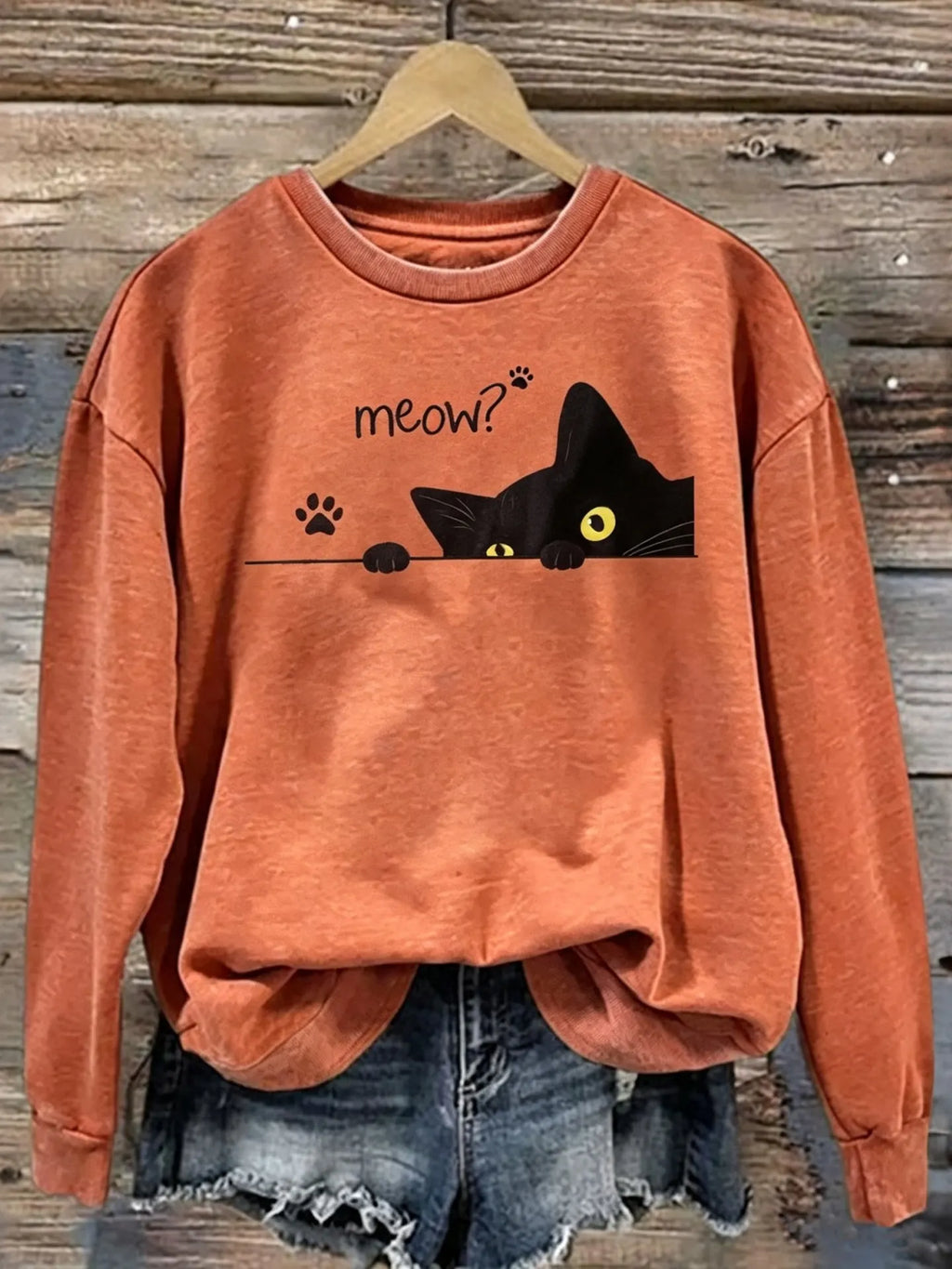 Women's Halloween Retro Cat Letter Print Crew Neck Sweatshirt