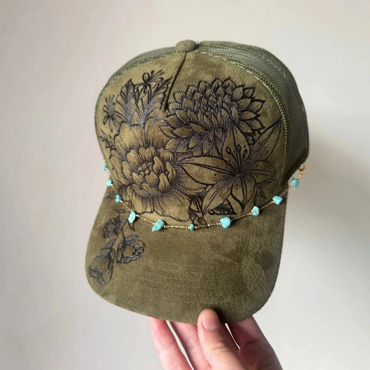 🌸Flower Patch Burned Suede Trucker Hat with Dainty Turquoise Stone Chain